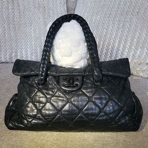Chanel Hidden Chain Matelasse CC Quilted Lambskin Handbag Leather Black